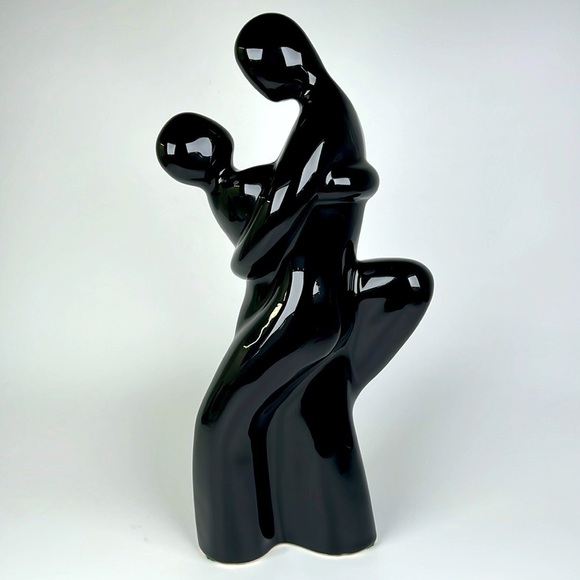 Royal Haegar Ceramic Sculpture - Picture 1 of 8